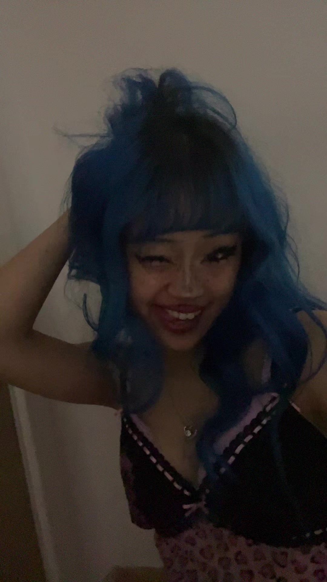 @milfclitgobbler69