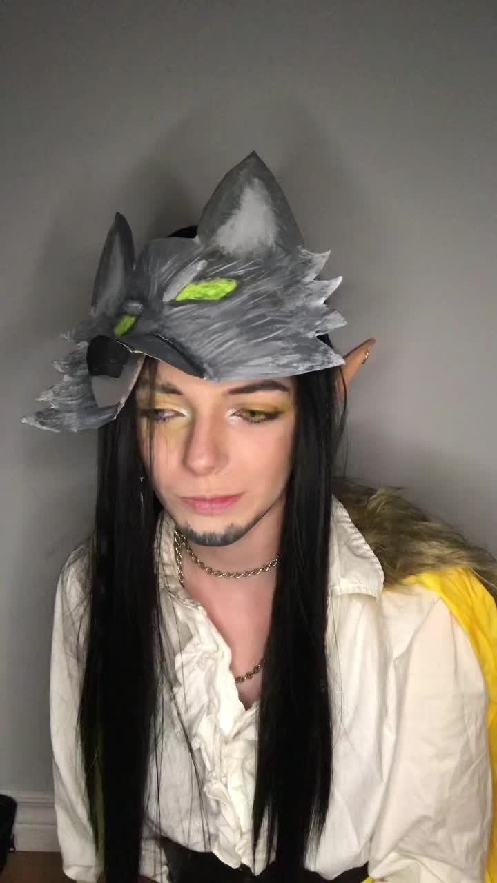 @Emmit the cosplayer