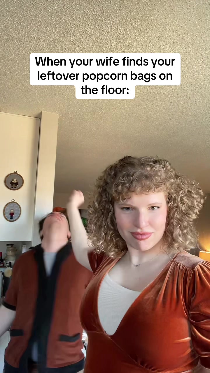 @thebeesna