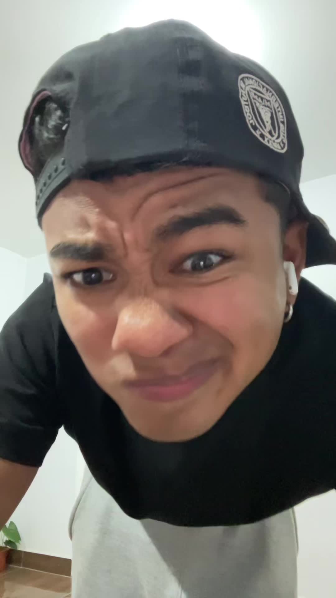 @Afrochevere