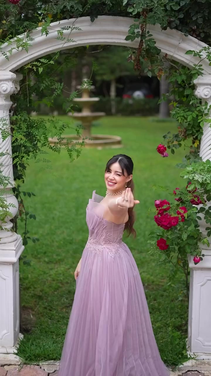 @mely.lovely