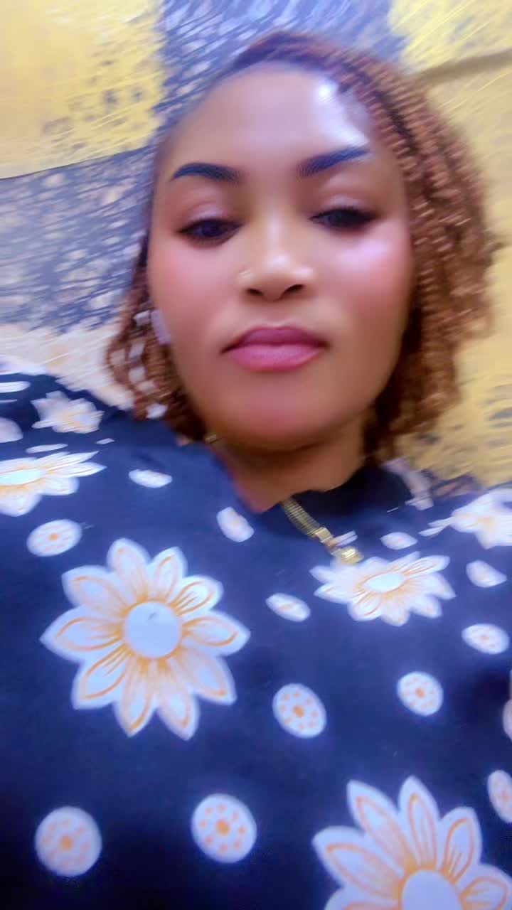 @ester kaniki