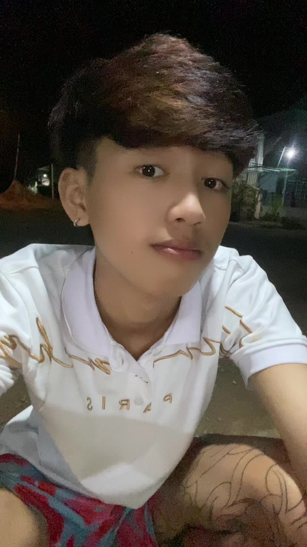 @ប្រដាប់ស្រឡាញ់🤨