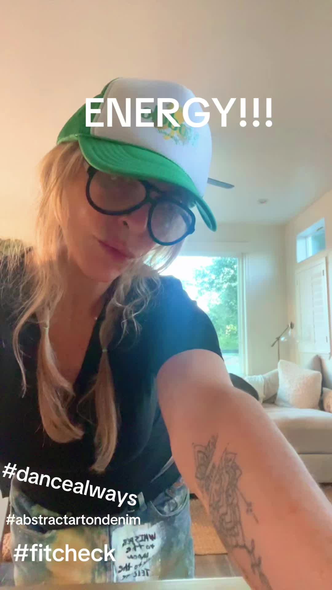 @FlyGirl 🦋