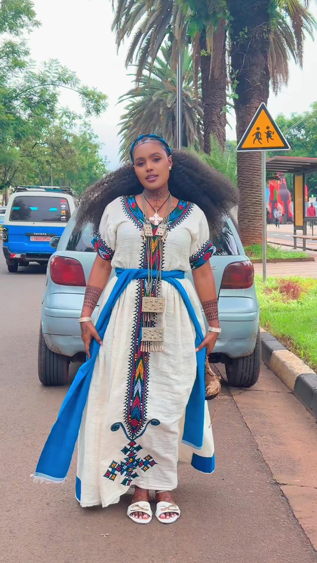 @ዚዚ / ዘውድ ሸማ 👸🦅