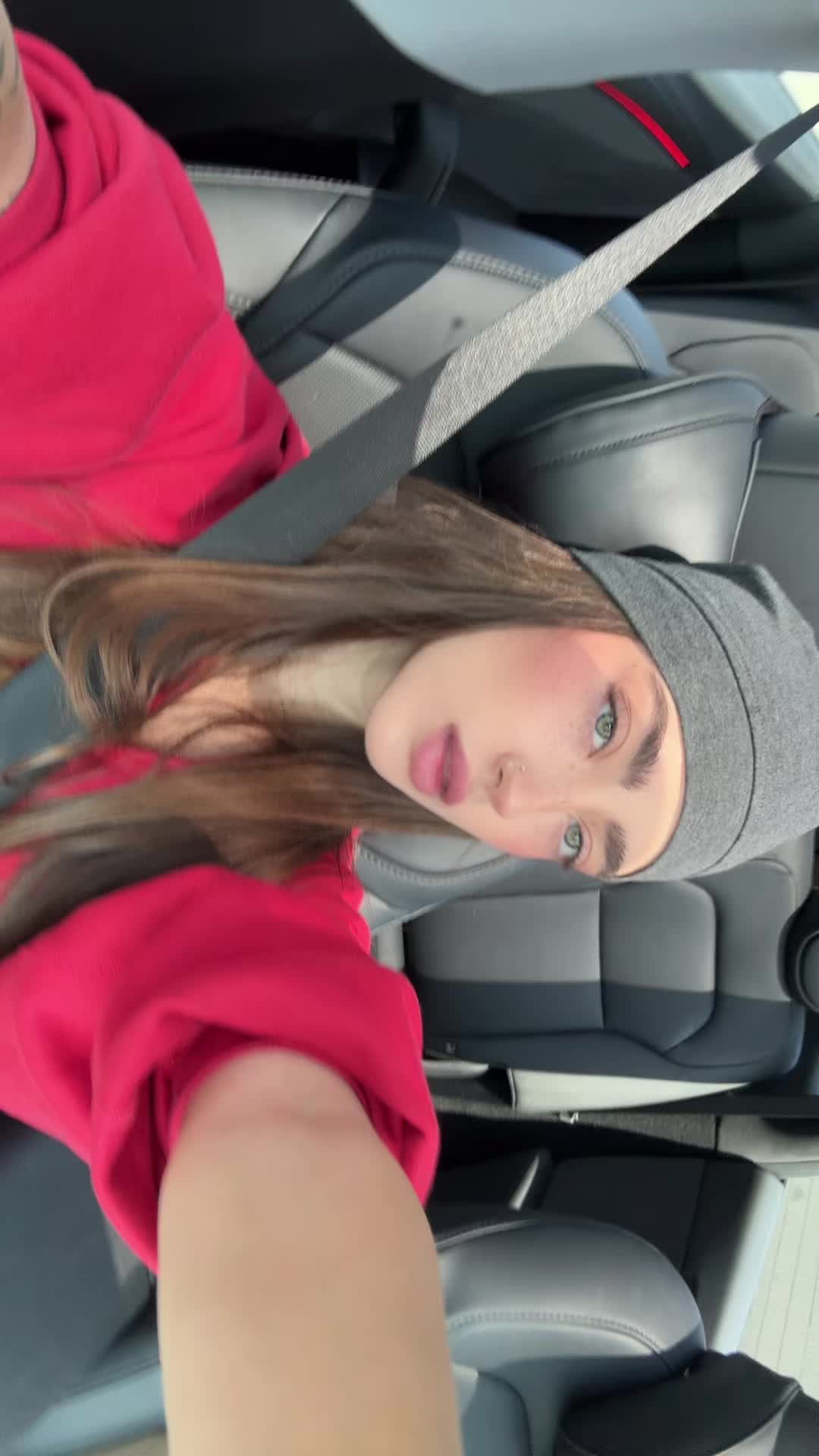 @Kseniya/✌️