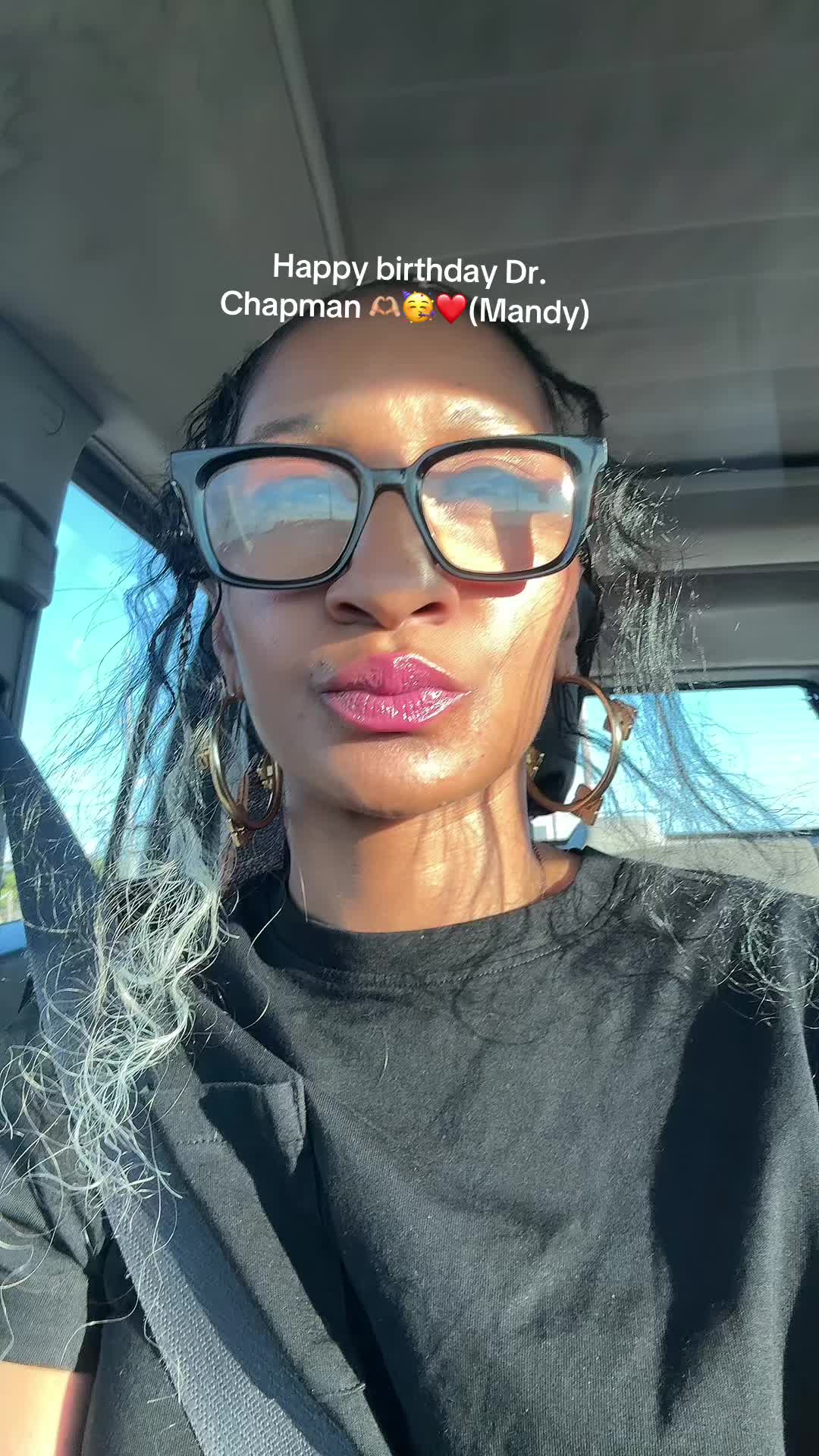 @@momislit