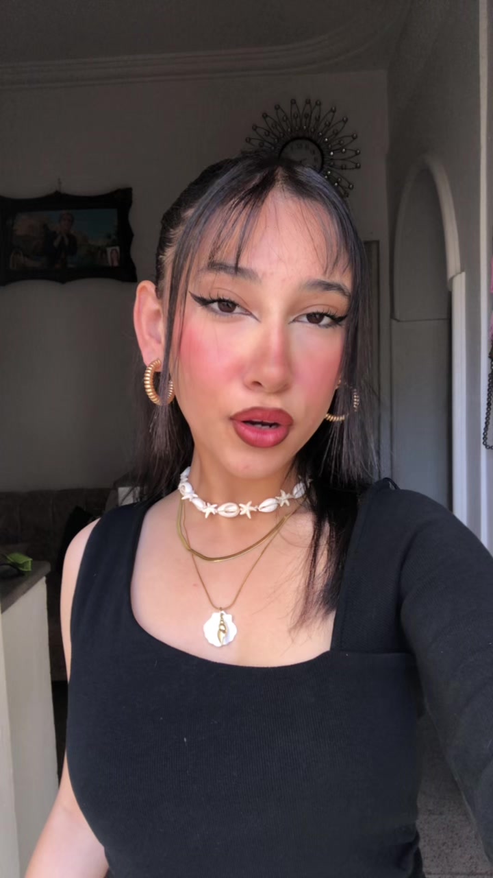 @M.