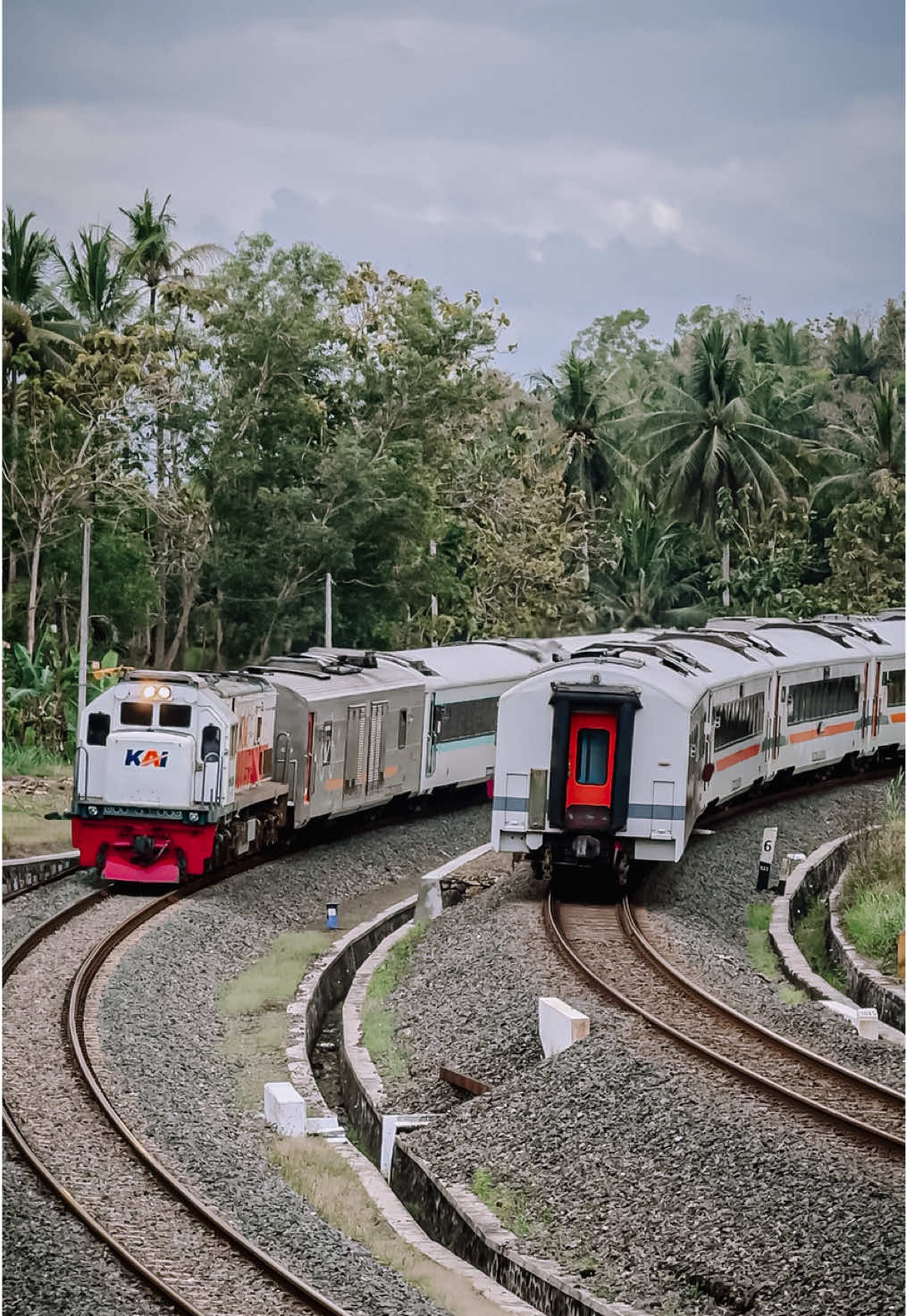 @Train_Story