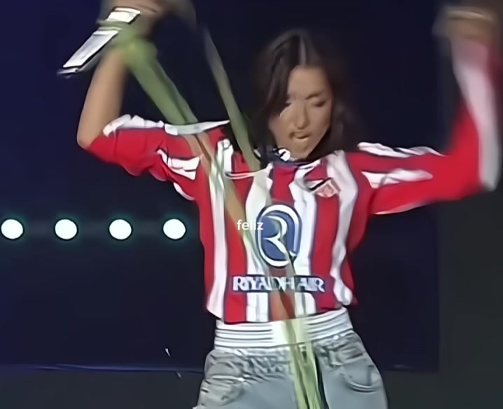 @Lii