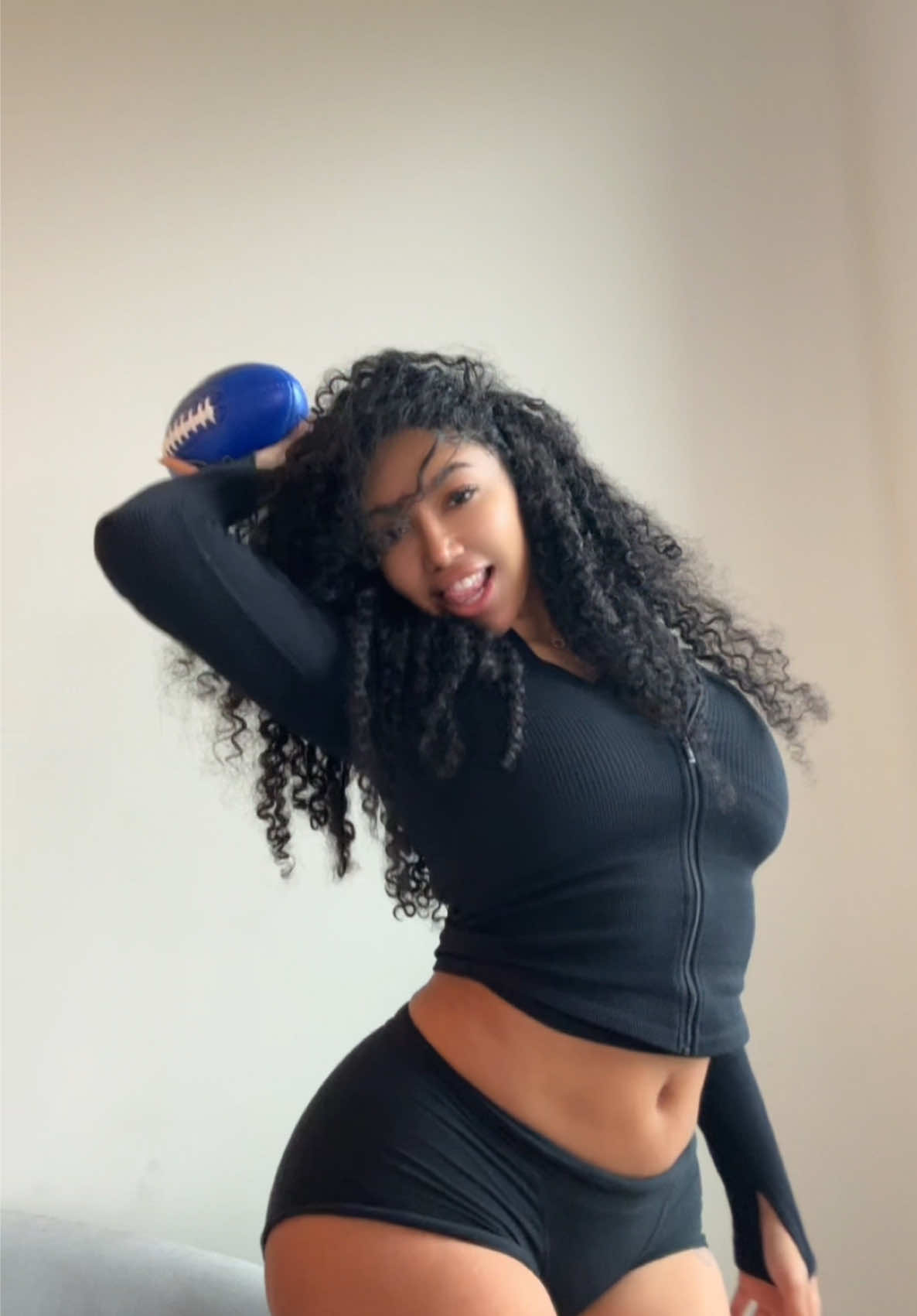 @maesojuicy