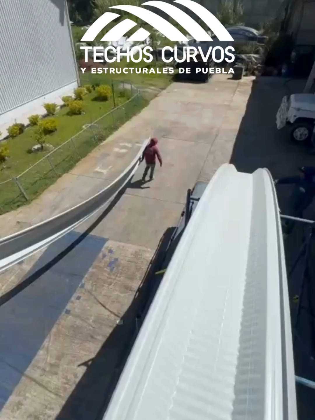 @Techos Curvos
