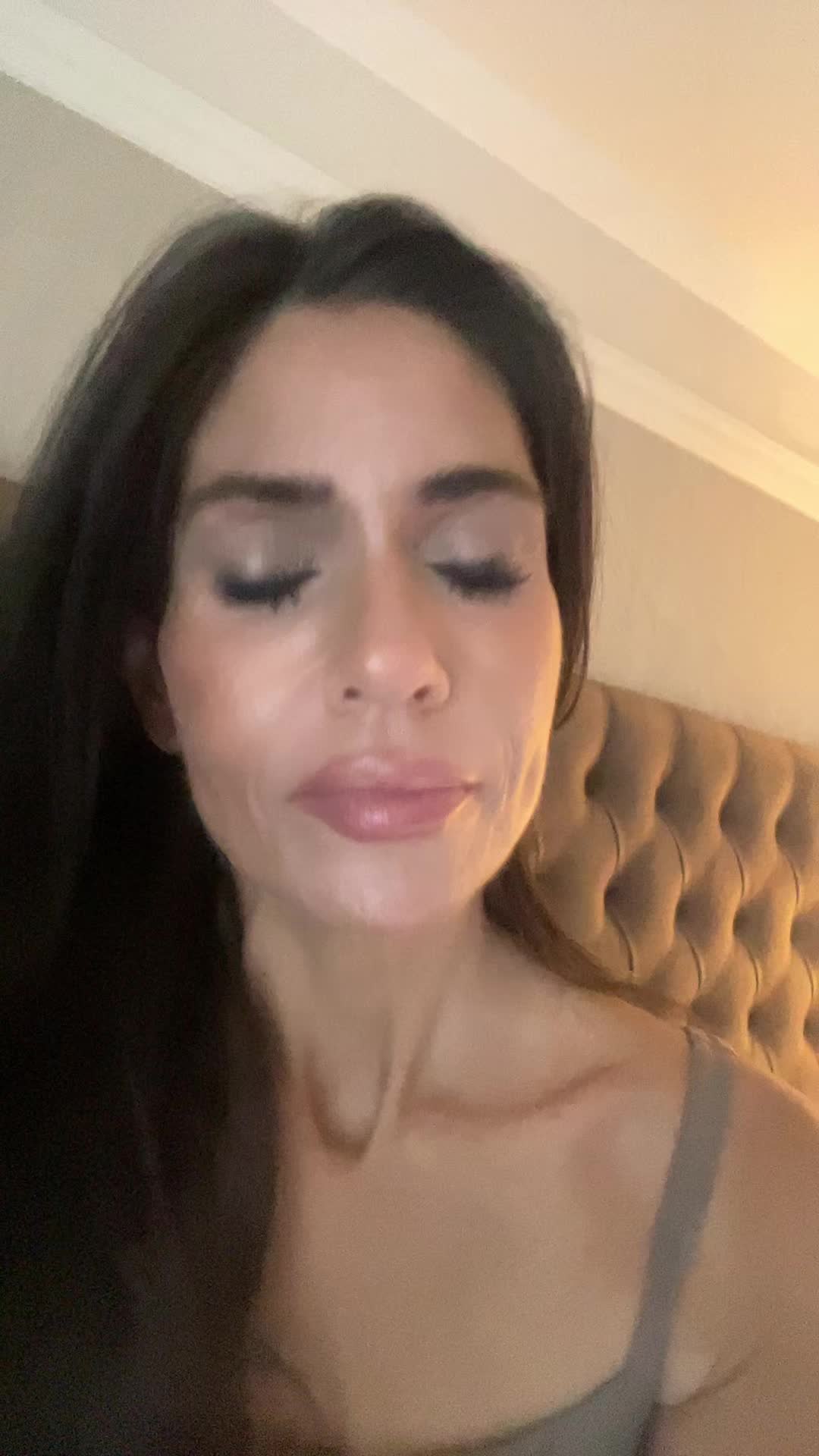 @Rebekah Rossi