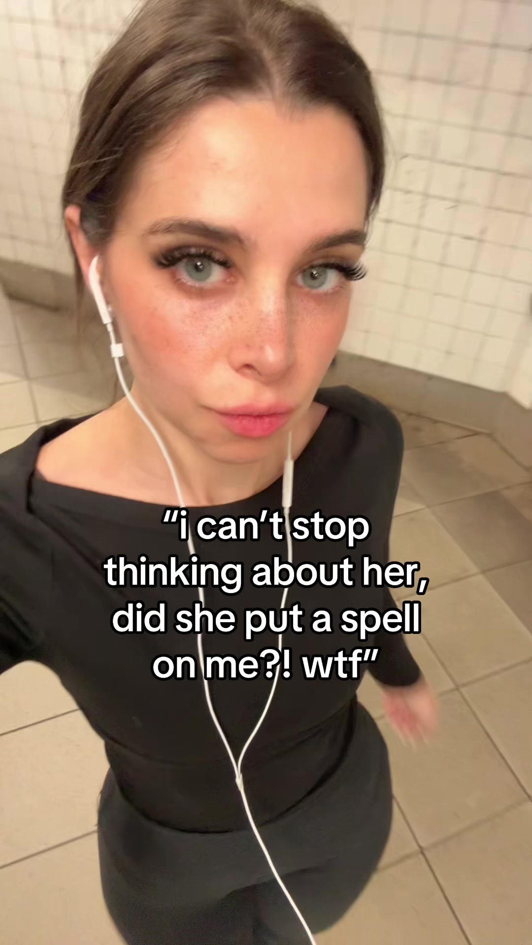 @hothighpriestess 🧿🤍