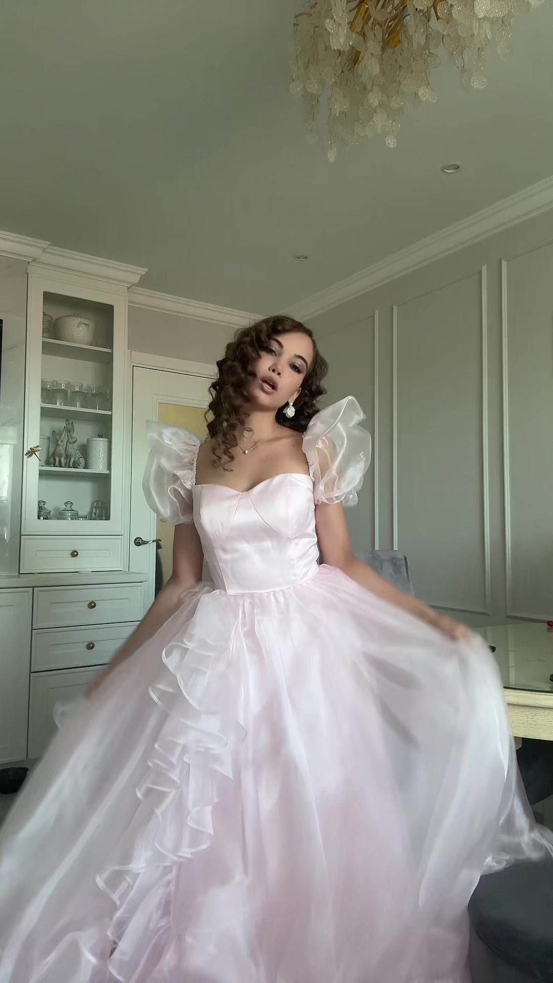 @lilishes