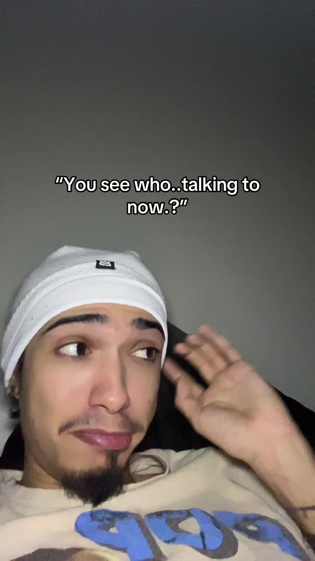 @￼