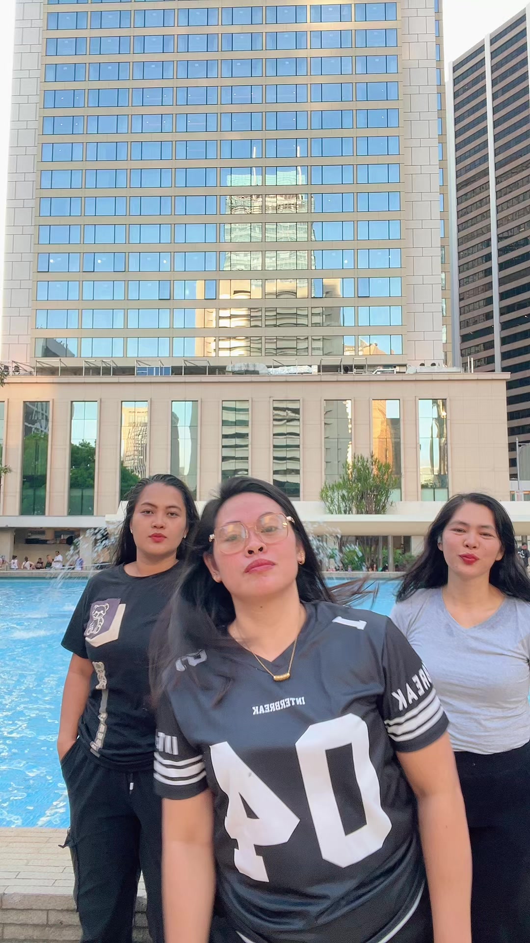 @𝙈𝙖𝙧𝙞𝙘𝙚𝙡 𝙍𝙖𝙢𝙞𝙧𝙚𝙯