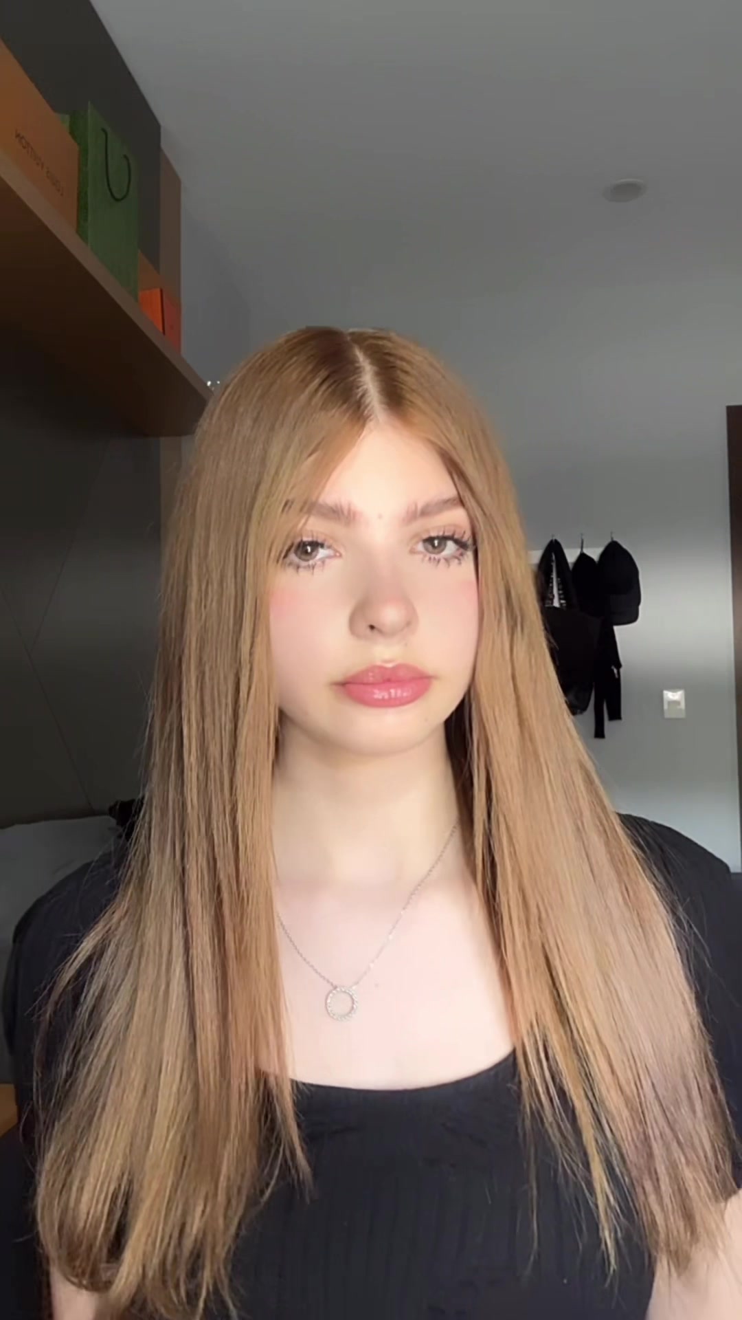 @｡ 𝐼𝓈𝒶𝒷𝑒𝓁𝓁𝒶 ｡