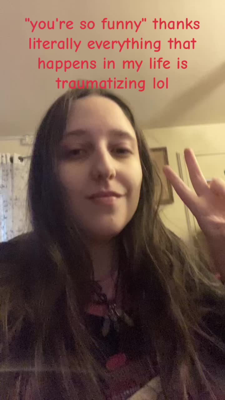 @𝓡𝓪𝔂𝓿𝓮𝓷 🦋