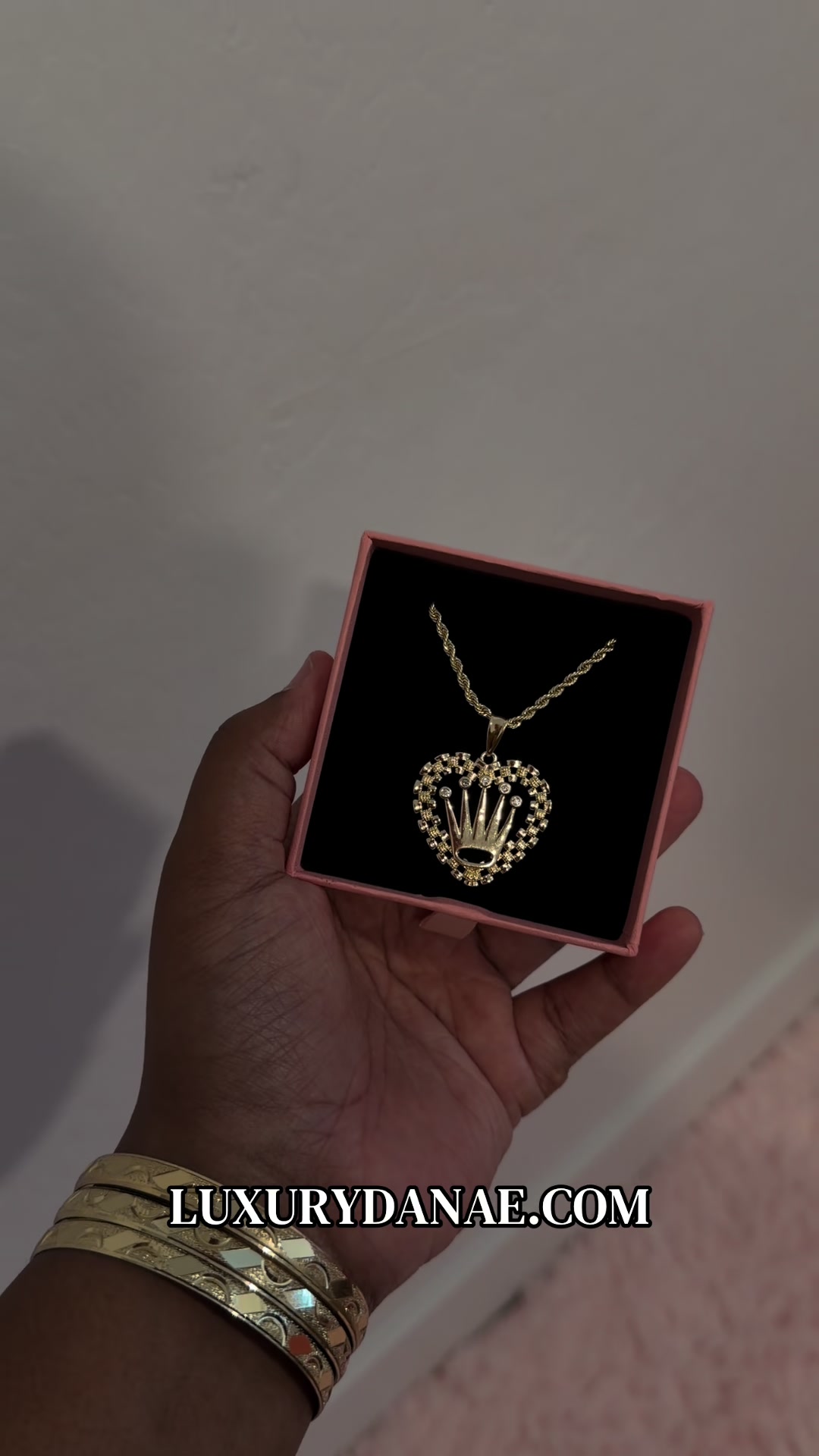 @LUXURYDANAE ๐
