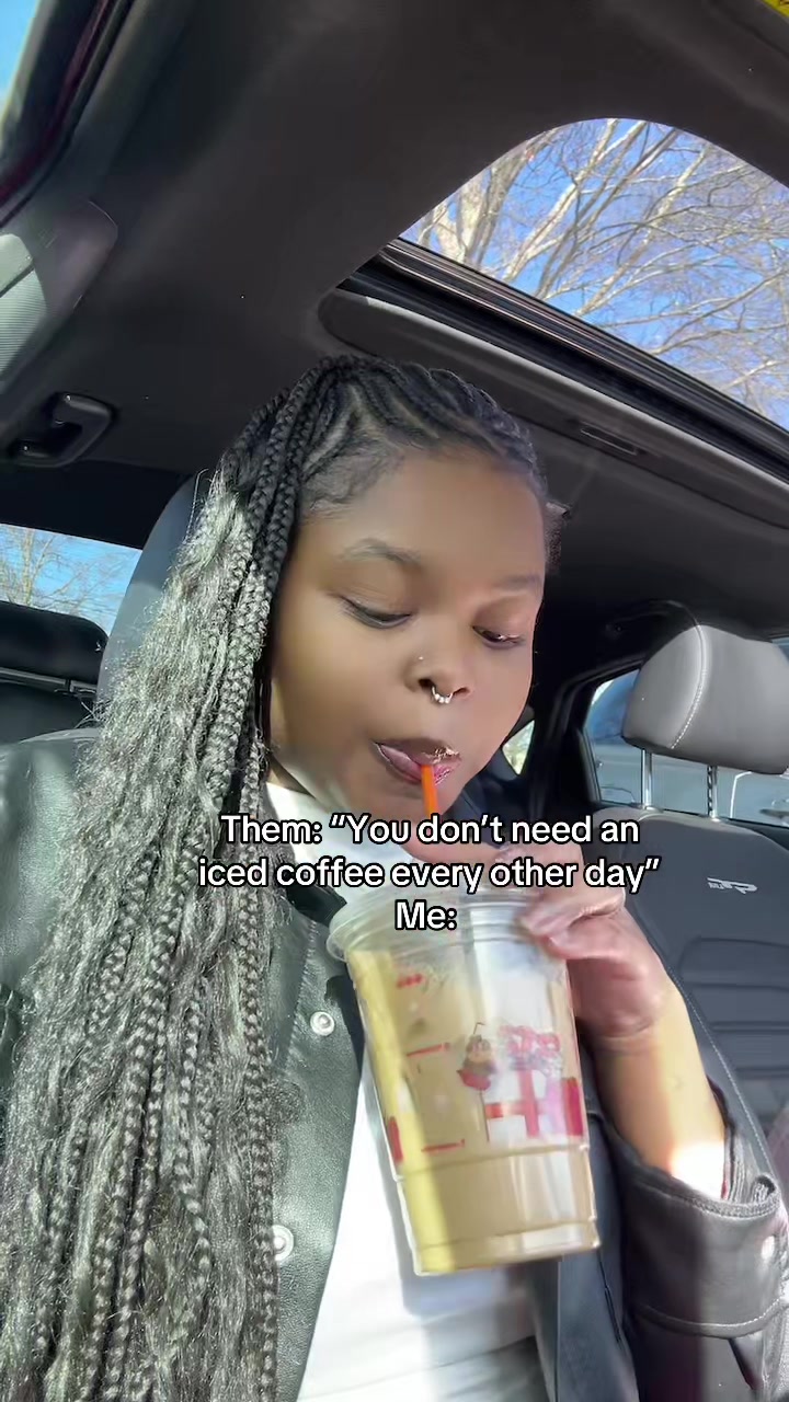 @YOUTUBE: NyaireNicole 💗