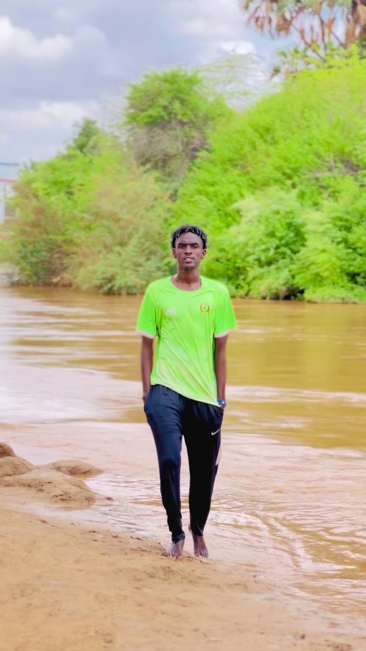 @Kamaal Apdulahi🤴🏿🇸🇴