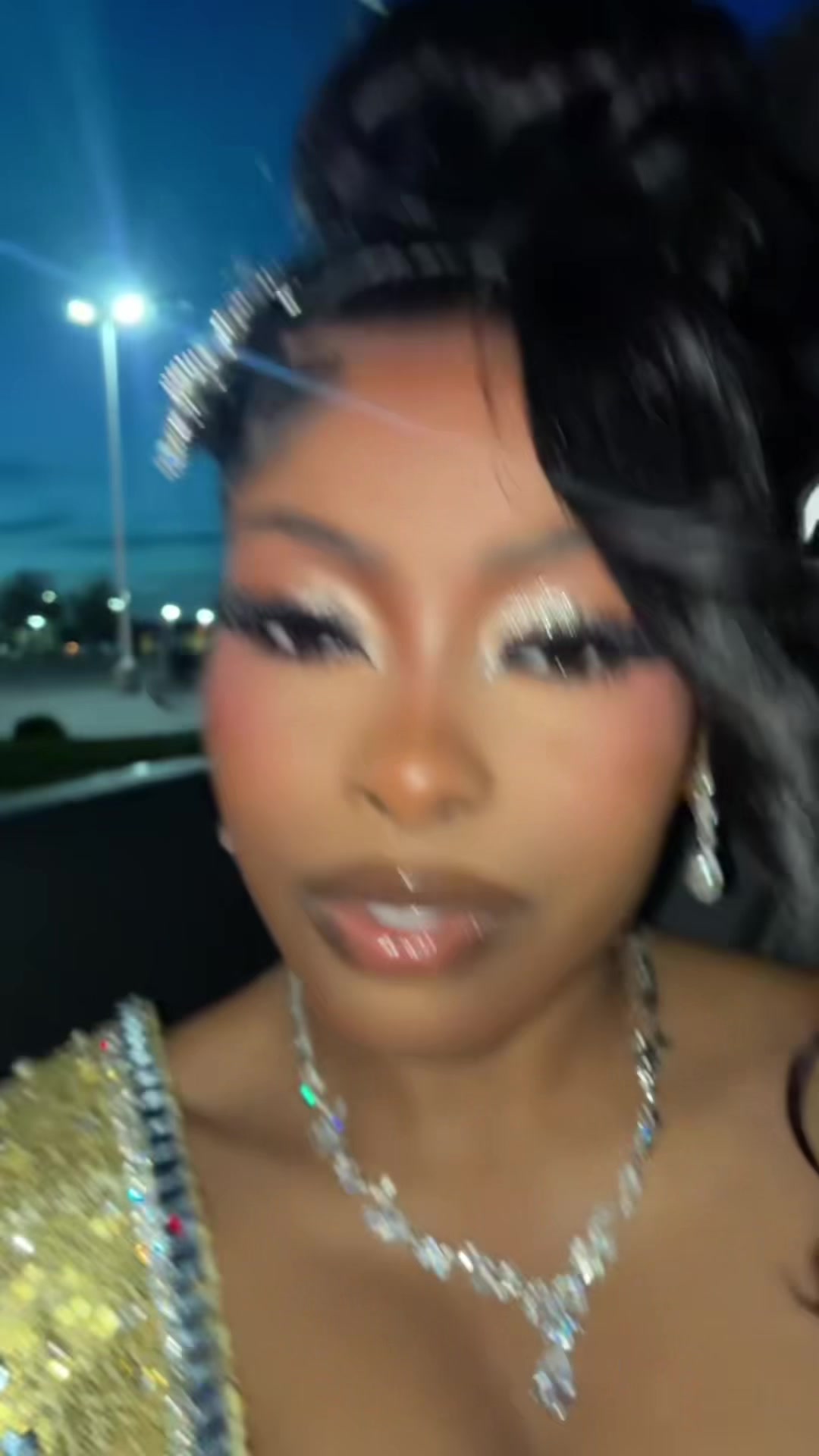 @Nene