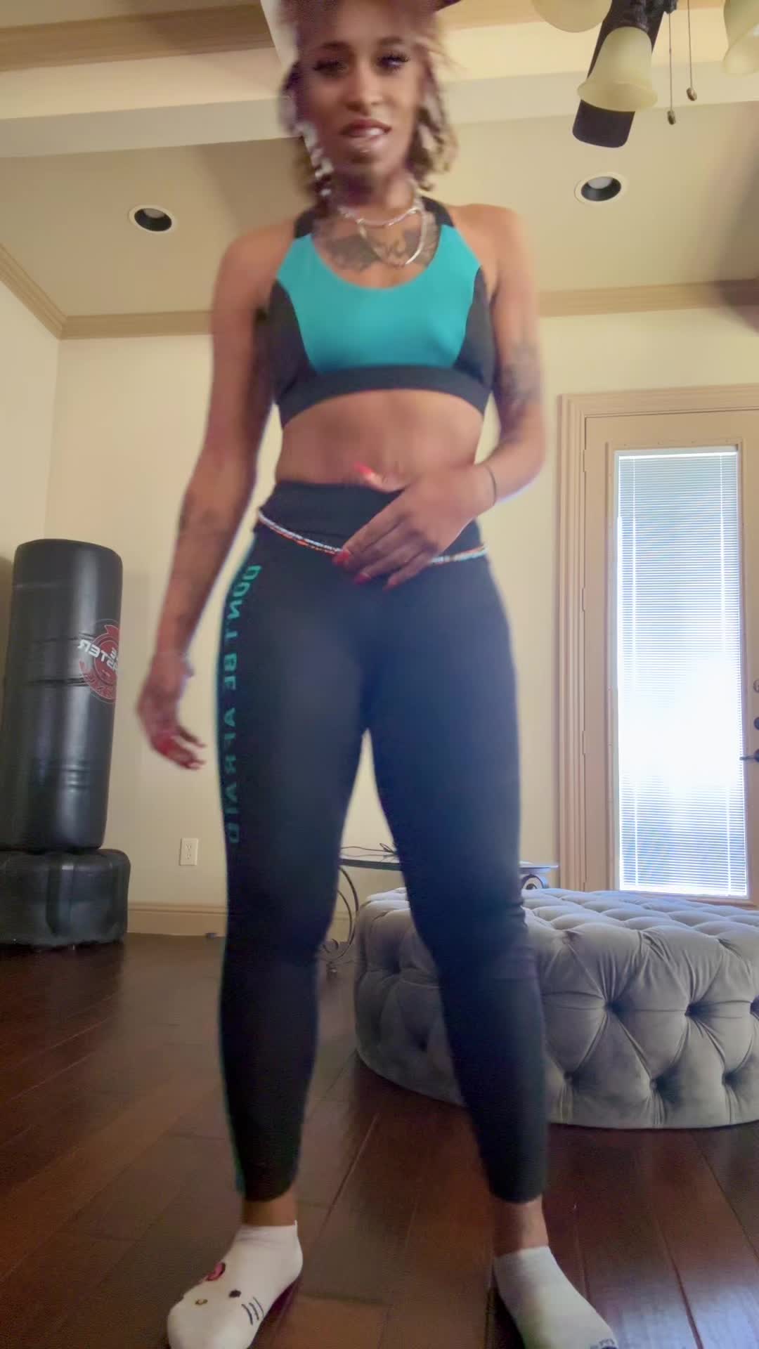 @Ms.WetWet 🗣️Theonenonly
