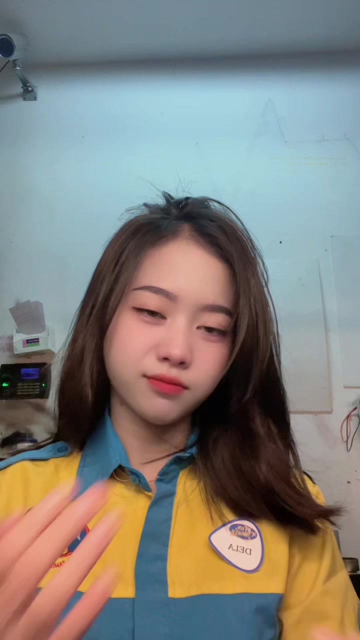 @Deeee