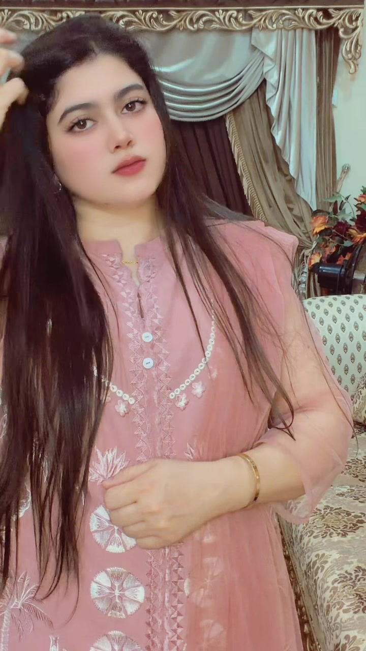 @MarYam🇵🇰