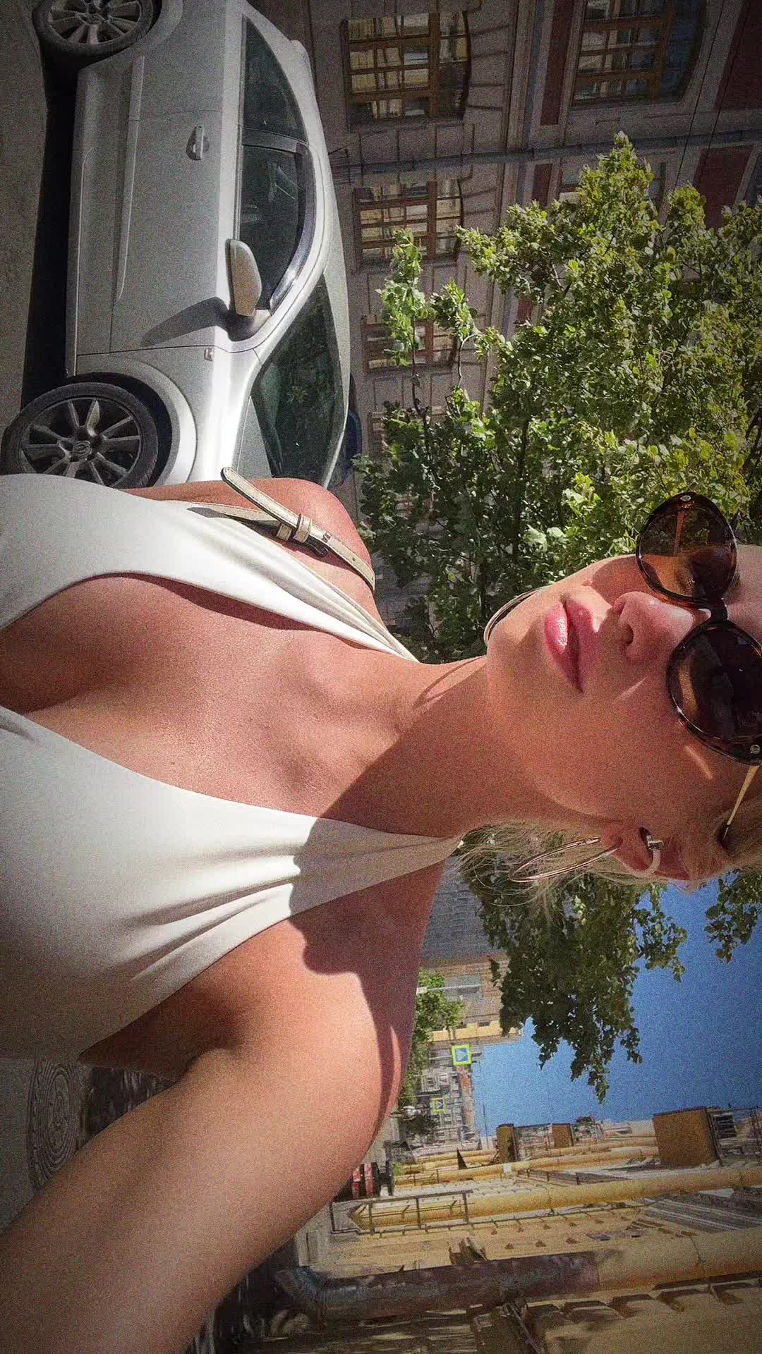 @Alinochka