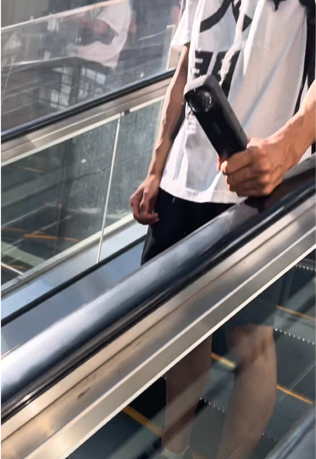@世界を変える男🤓