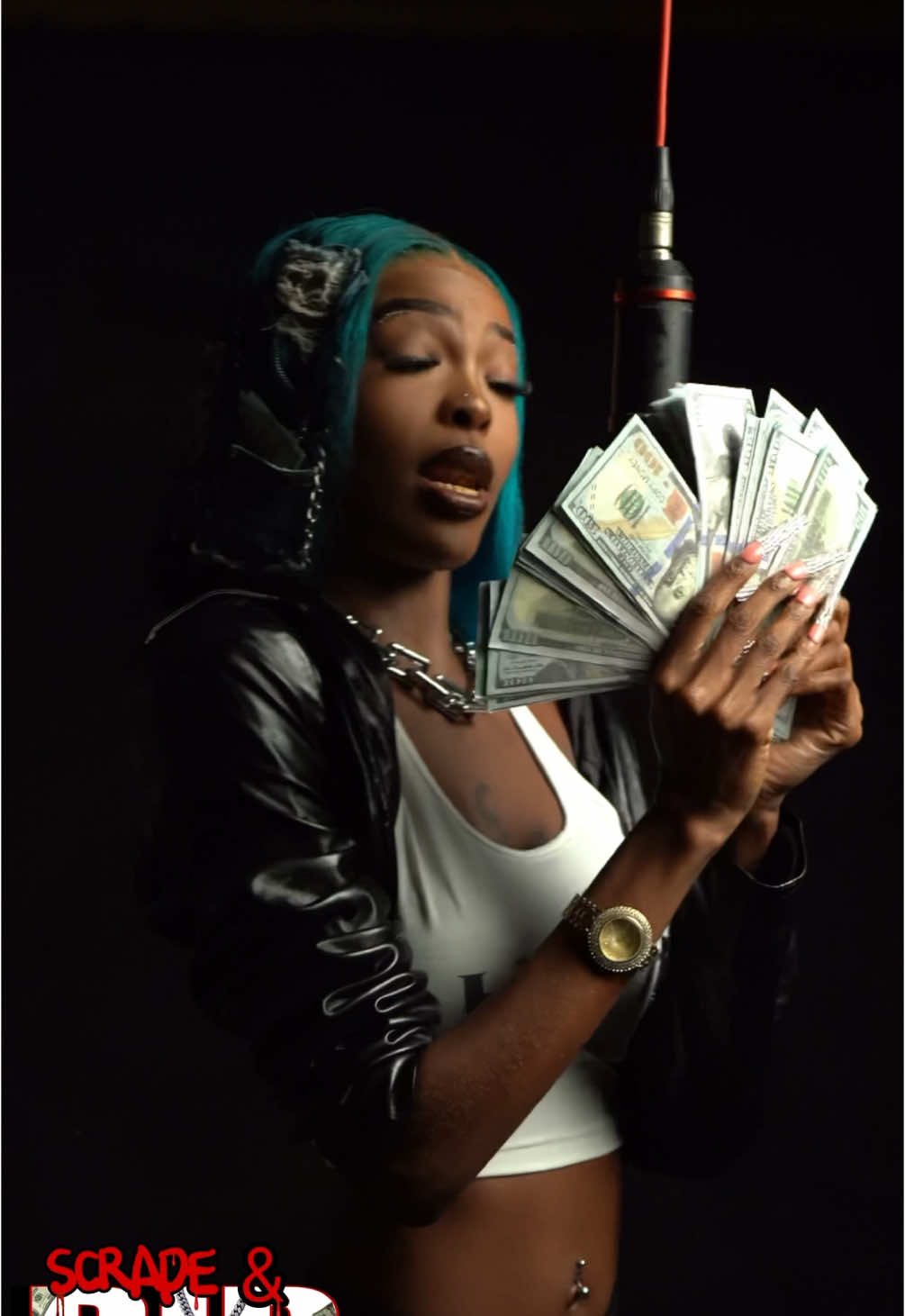@BADBRAT👩🏽🎤