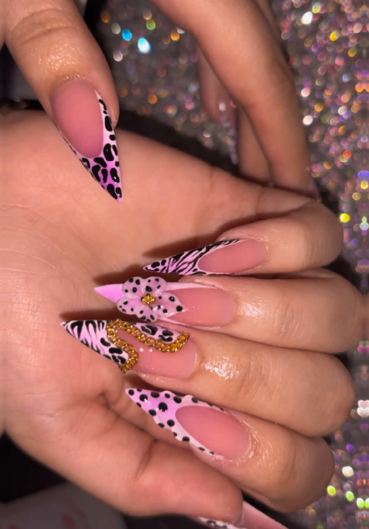 @NailzbyYessi /Nail & Toe tech