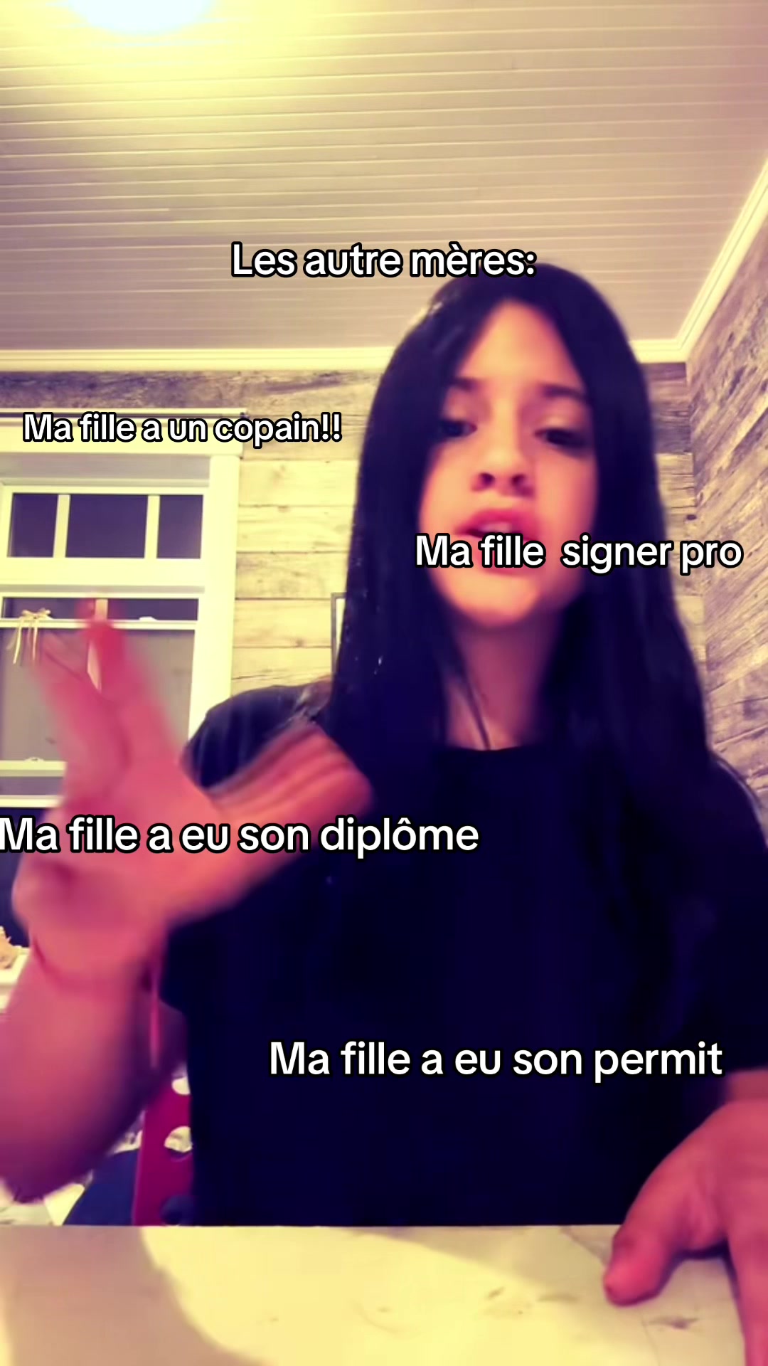 @𝐸ꨄ