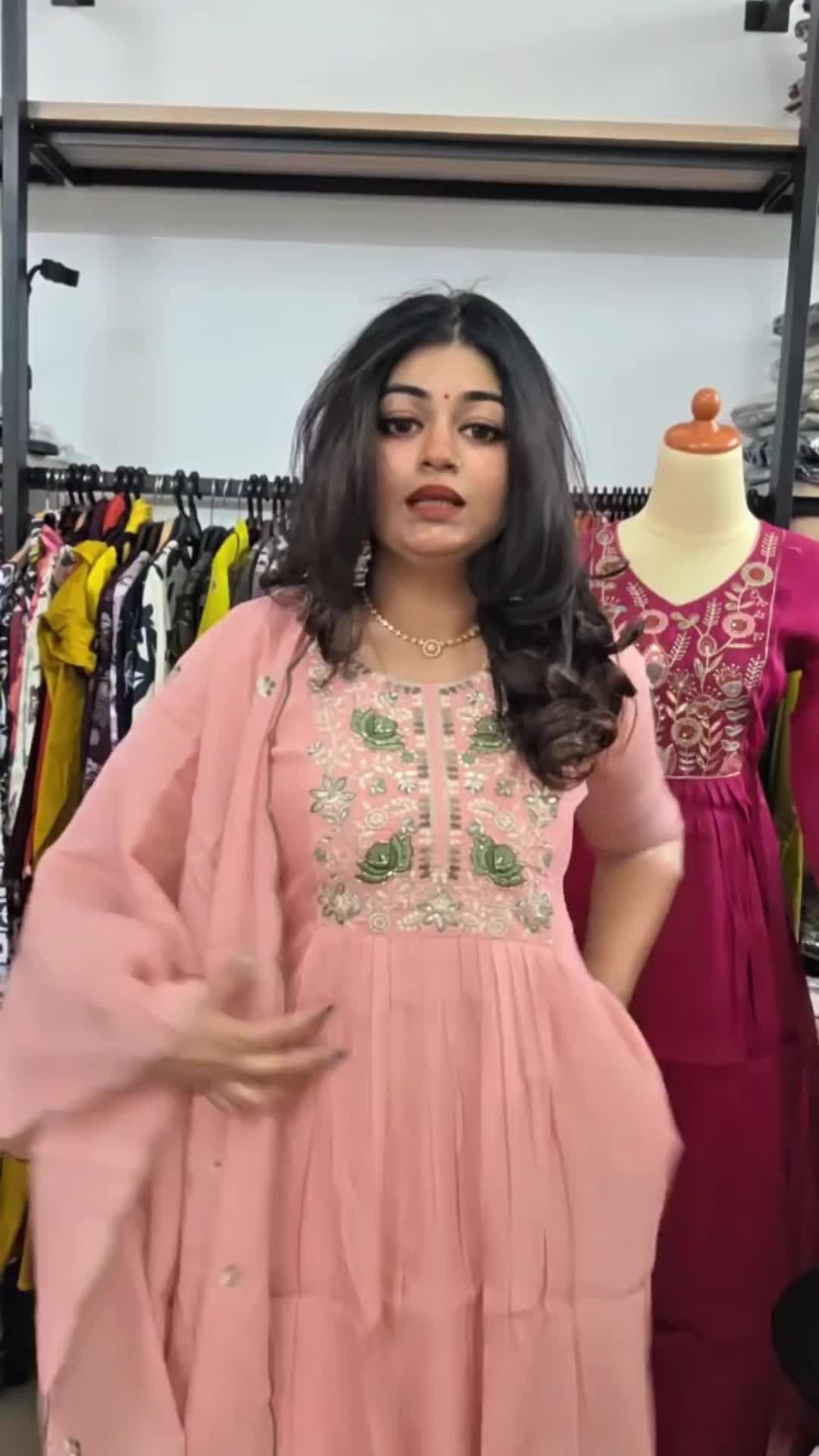 @Sai Fashion House
