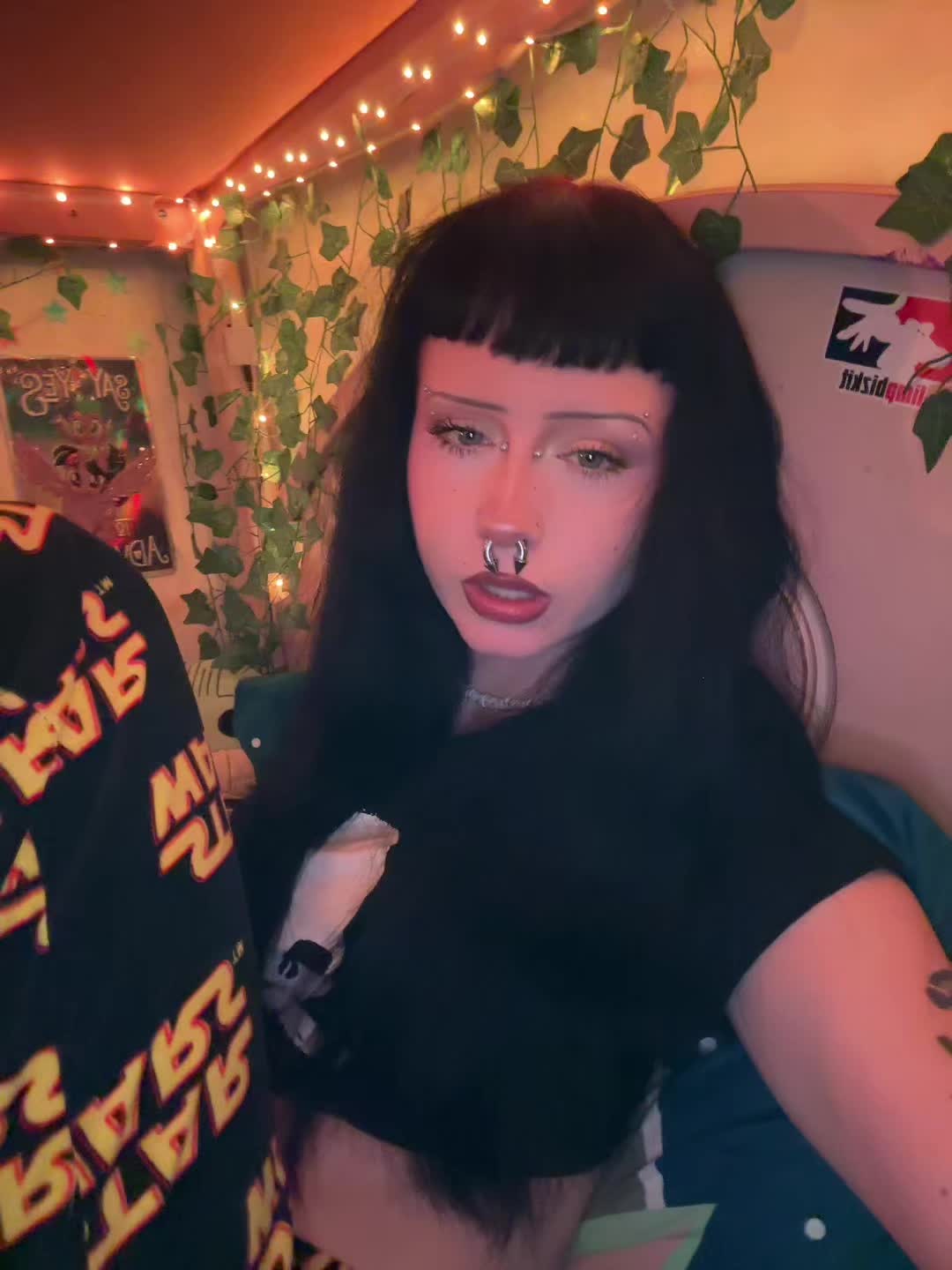 @mars <3