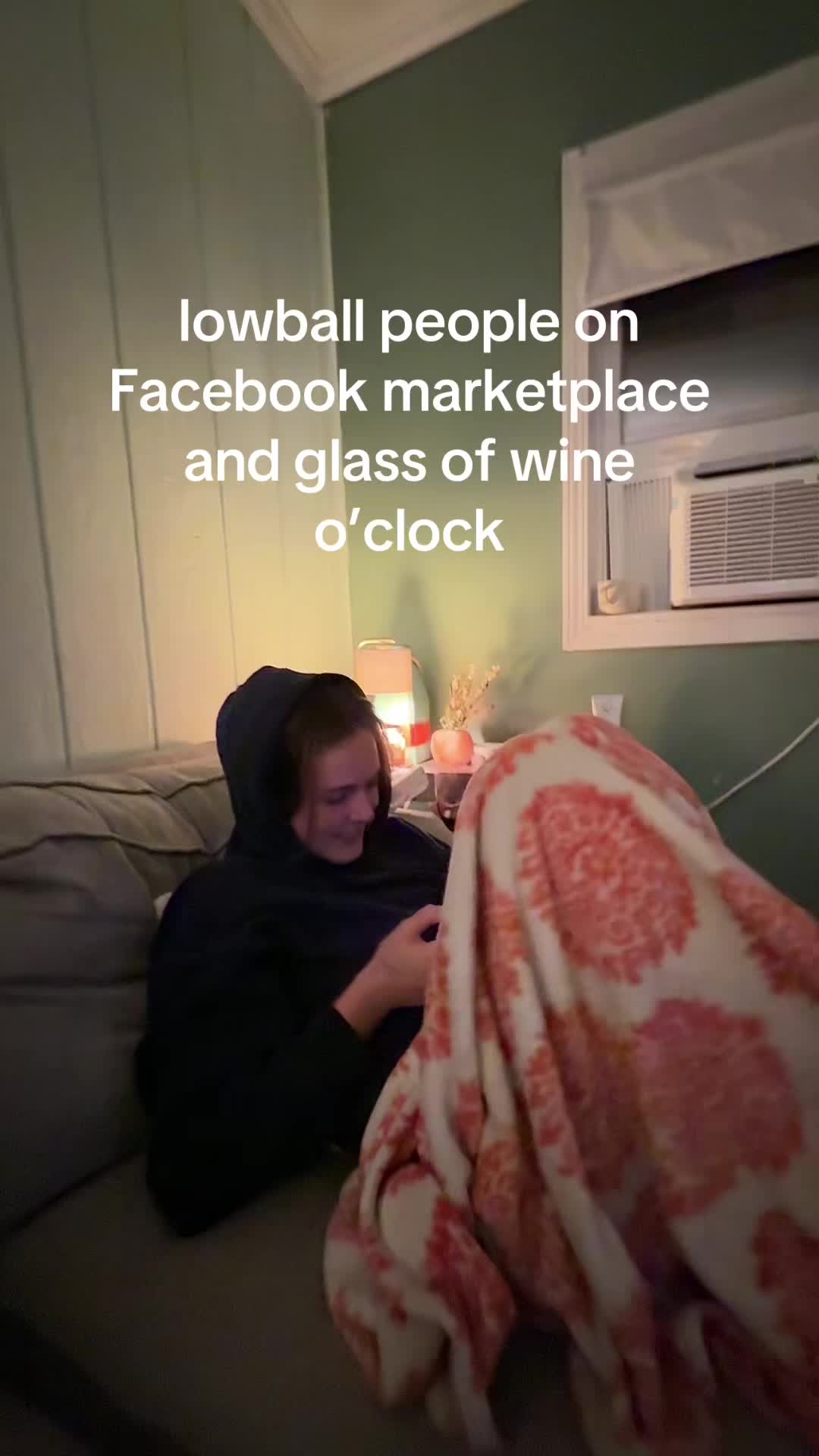 @🧍🏼♀️