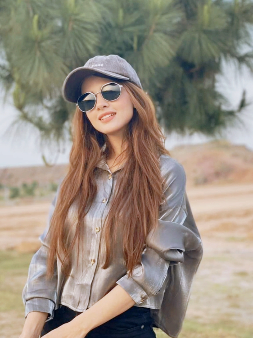 @NAYAB【PESHO】