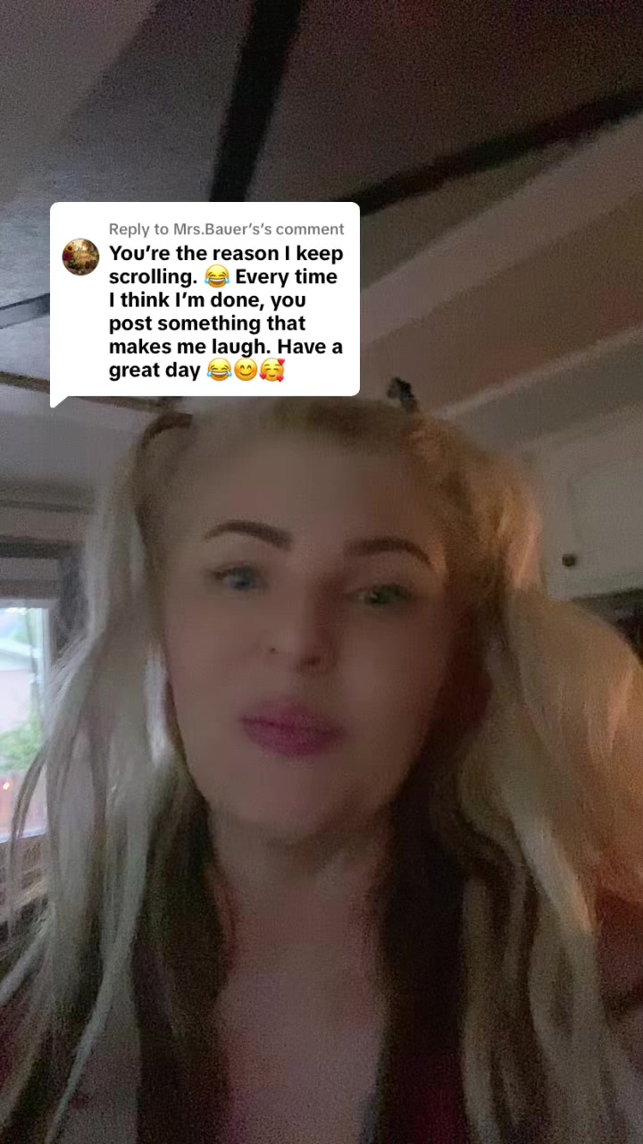 @JennJustCluckinAround