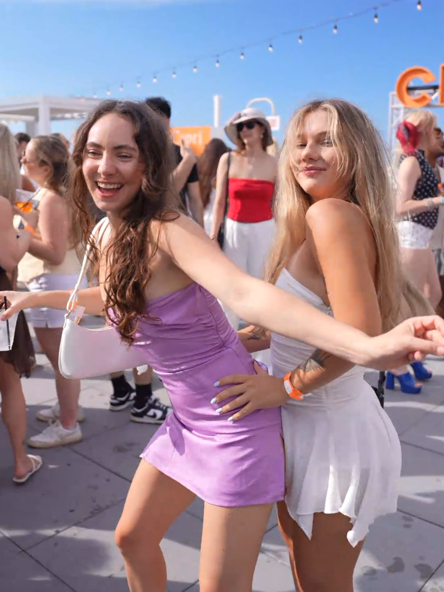 @StreetFashionHero
