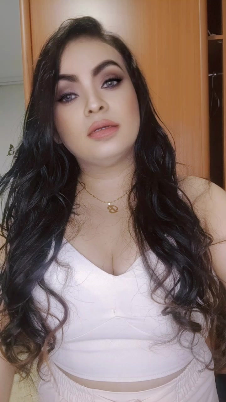 @🦋KATY BERM&Uacute;DEZ  🦋