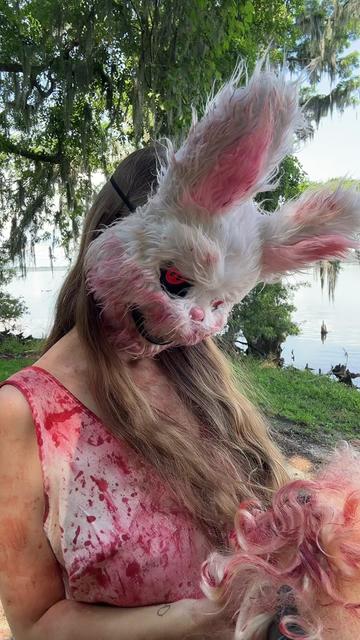 @🐰🪓 Dixie the Bunny 🪓🐰