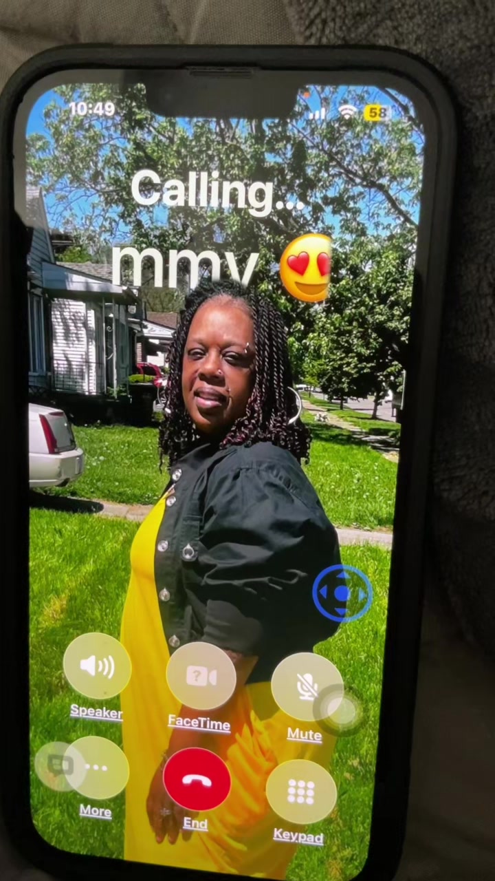 @DeeDee🥰