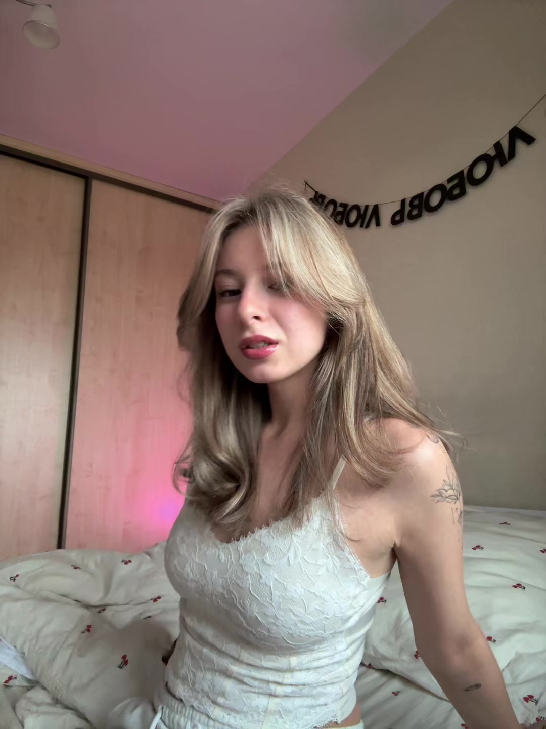 @юлька