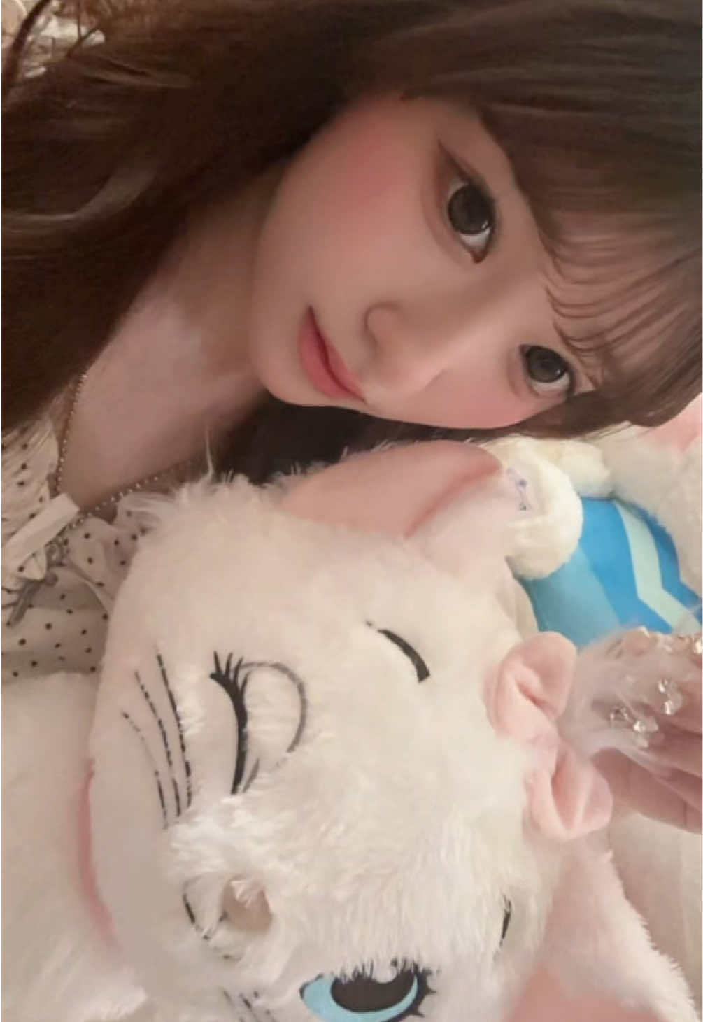 @板倉ももか