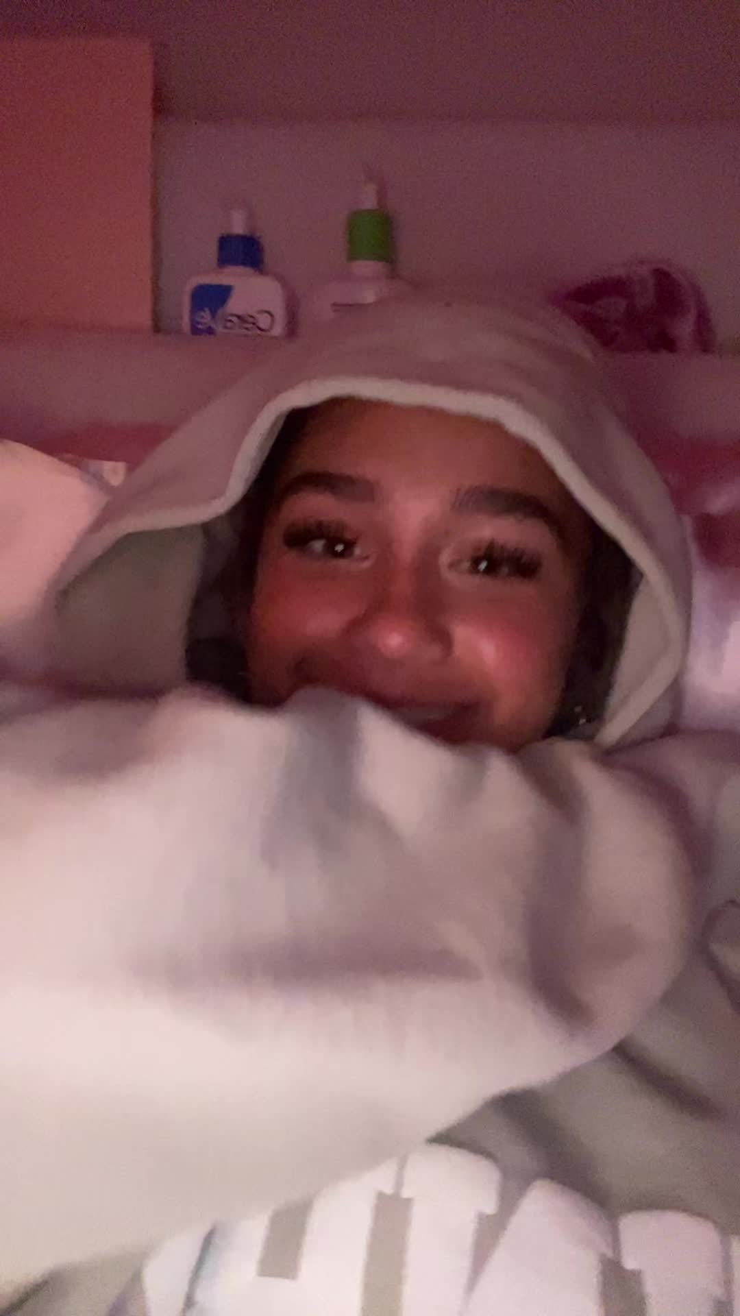 @Melana Rae