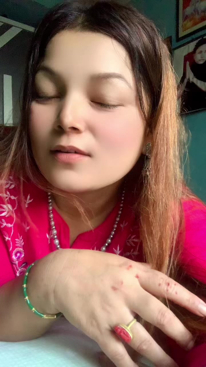 @Maया😊