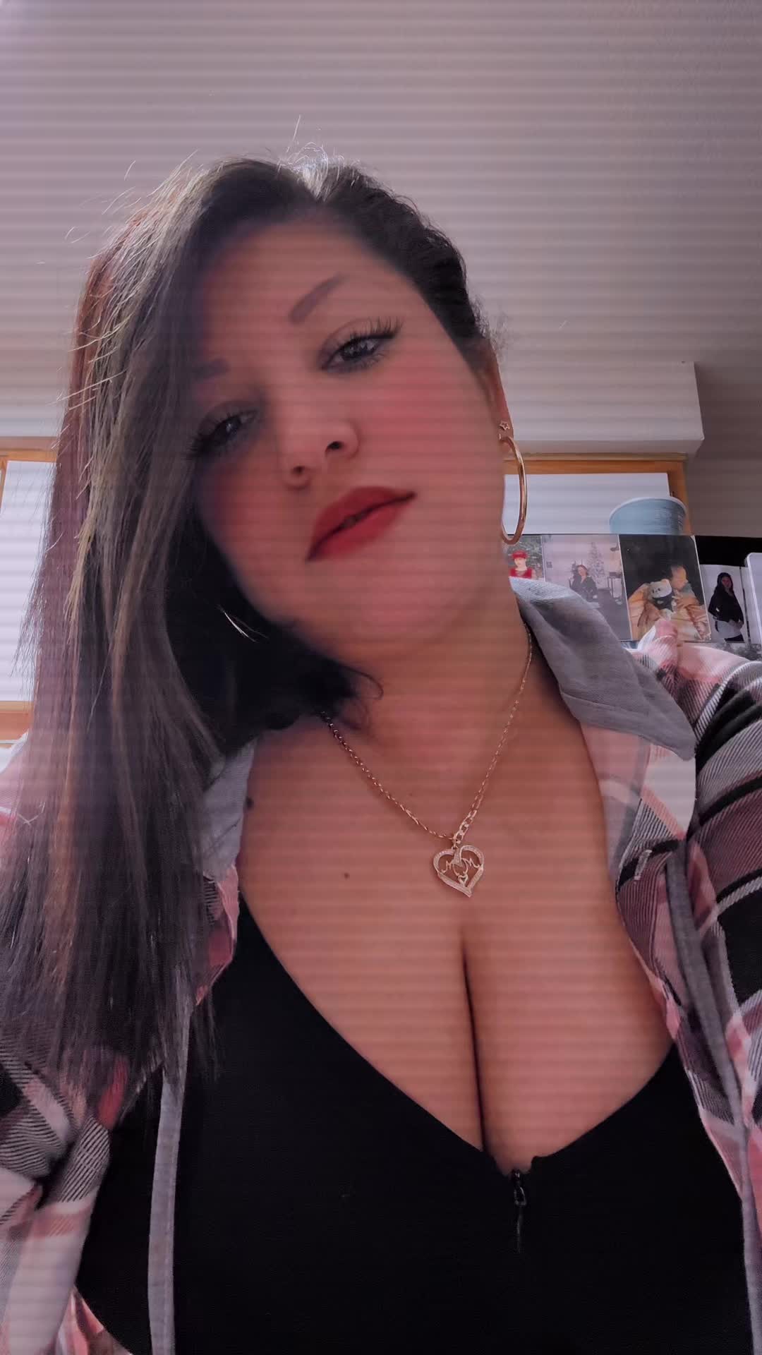 @Linda Catrachita