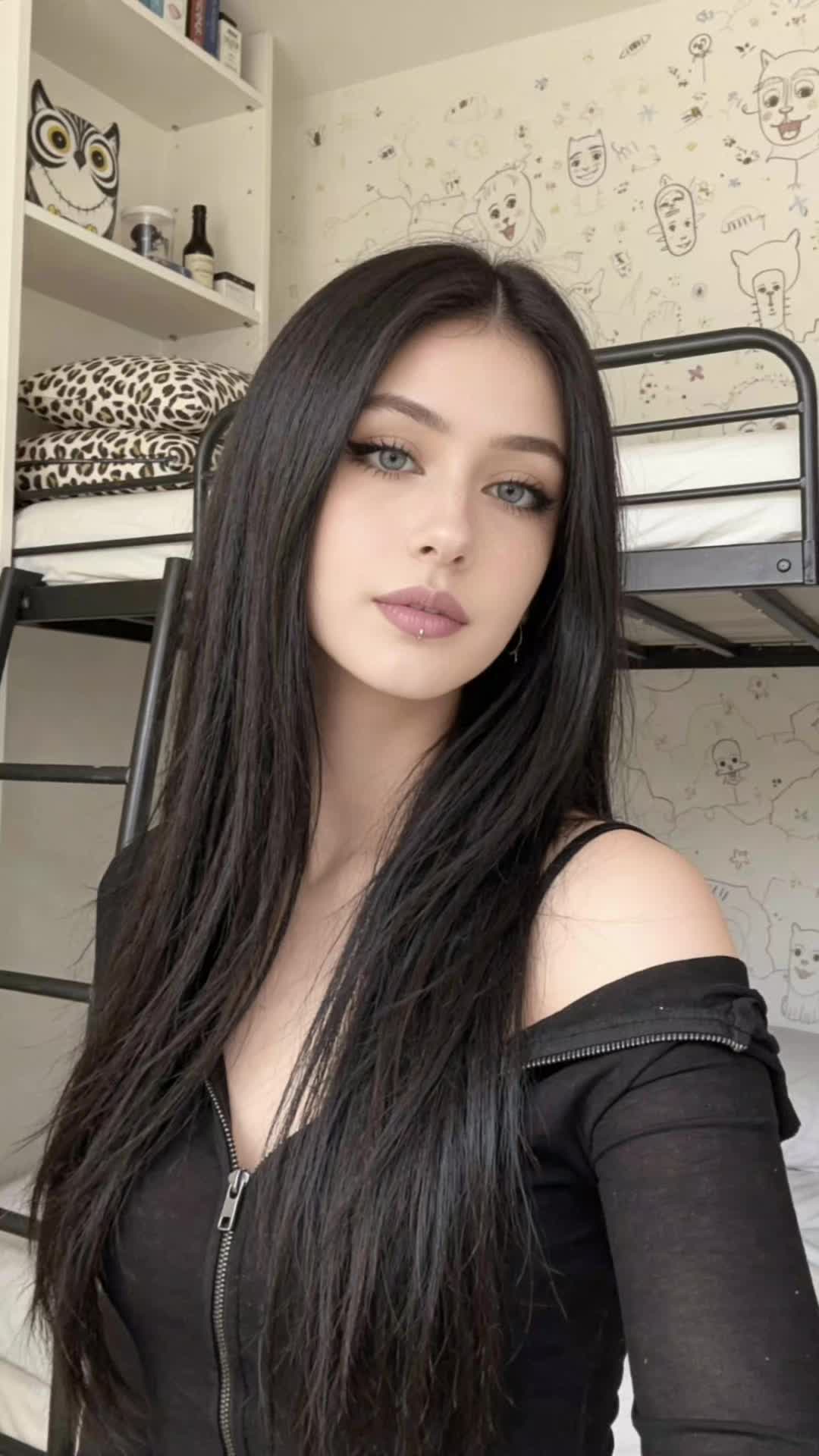 @Nicole